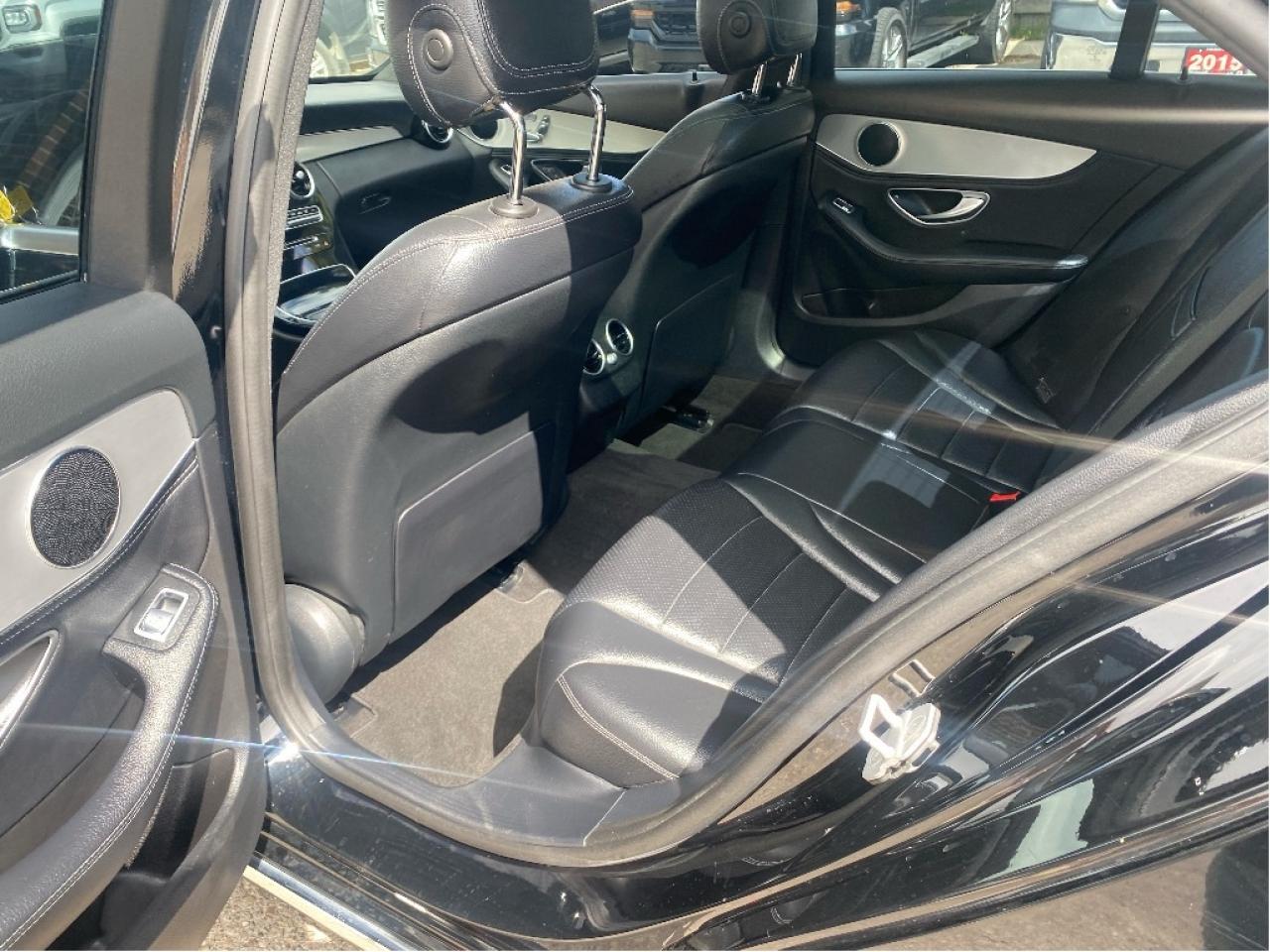 2015 Mercedes-Benz C-Class C 300 Photo