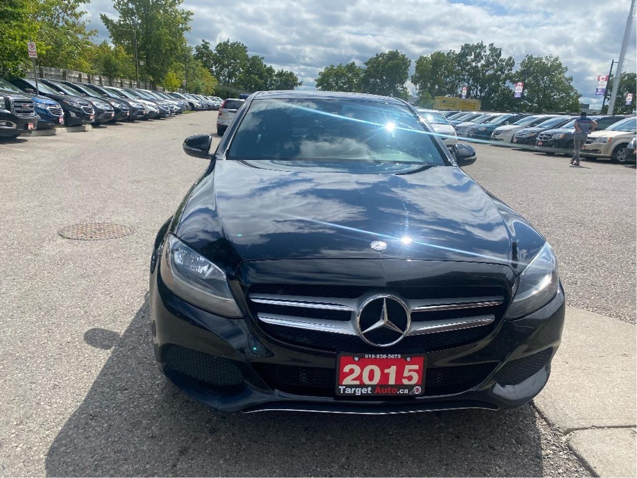 2015 Mercedes-Benz C-Class C 300 Photo1