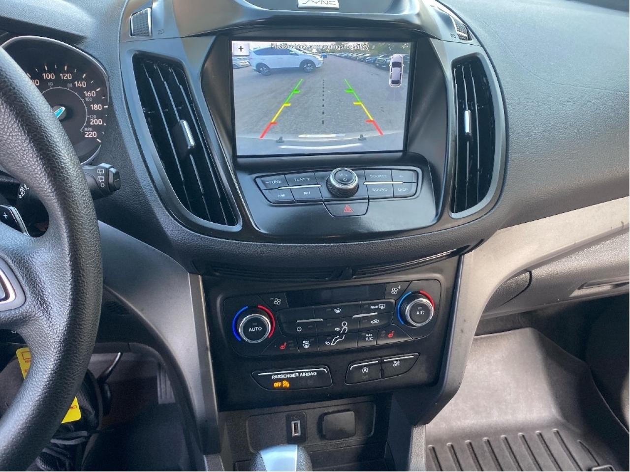 2017 Ford Escape SE Photo