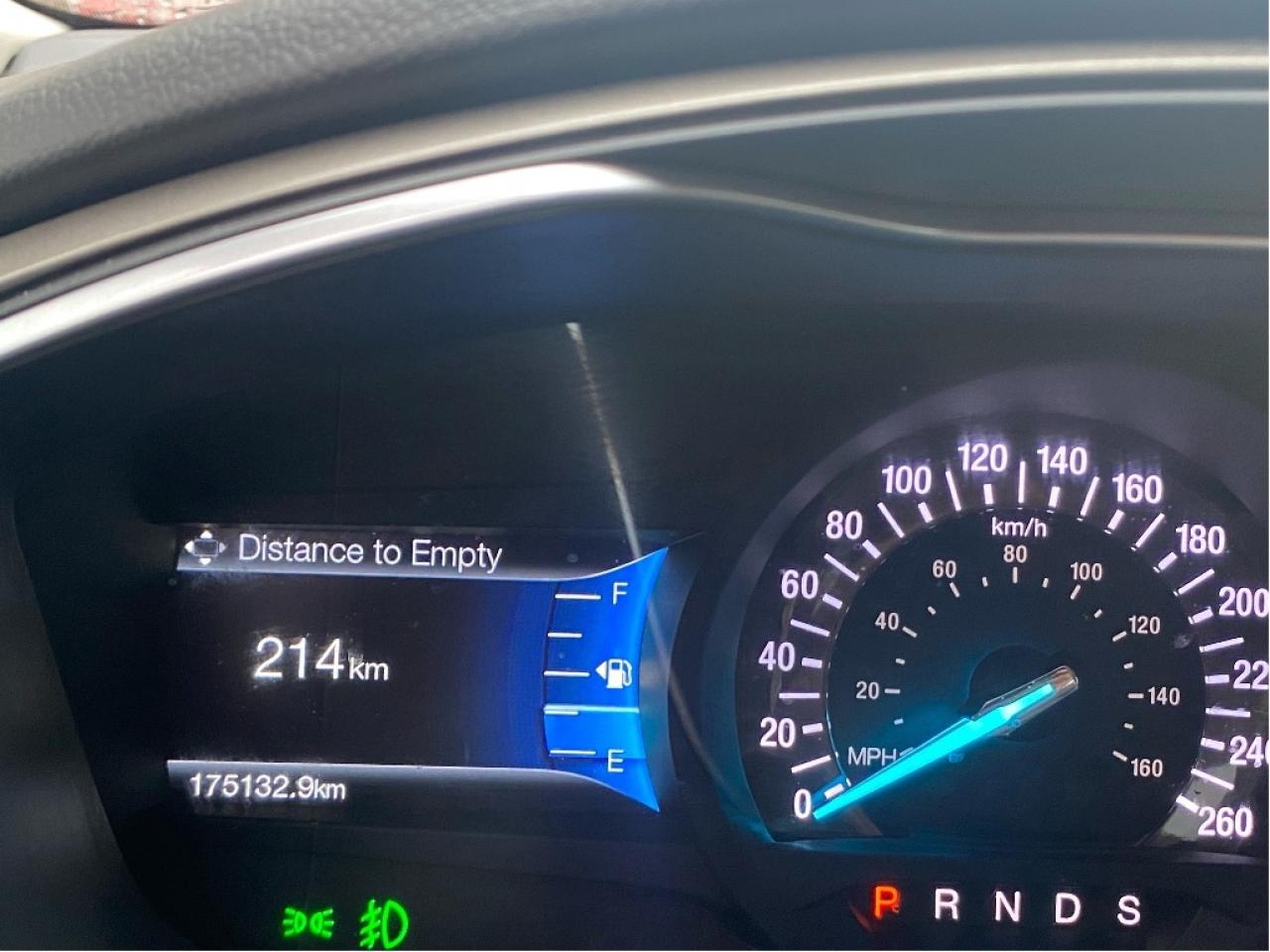 2016 Ford Fusion SE Photo