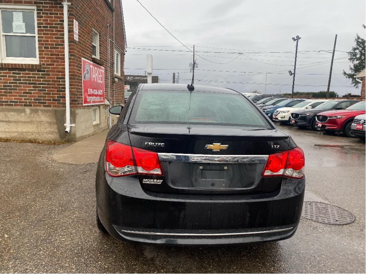 2016 Chevrolet Cruze LTZ. Fully Loaded, Great condition! Inclues set of Photo