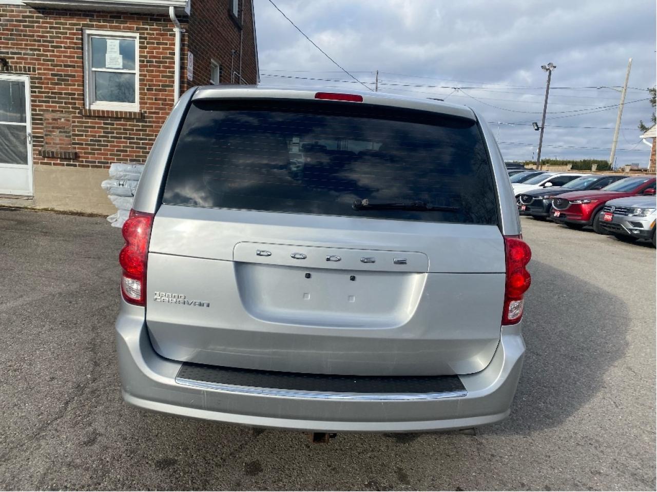 2012 Dodge Grand Caravan SE Photo