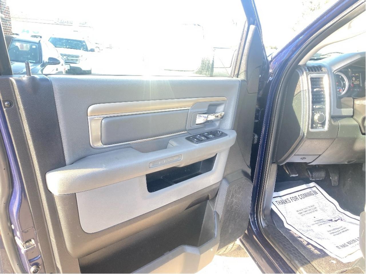 2015 RAM 2500 SLT, Cummins Diesel !!! Photo