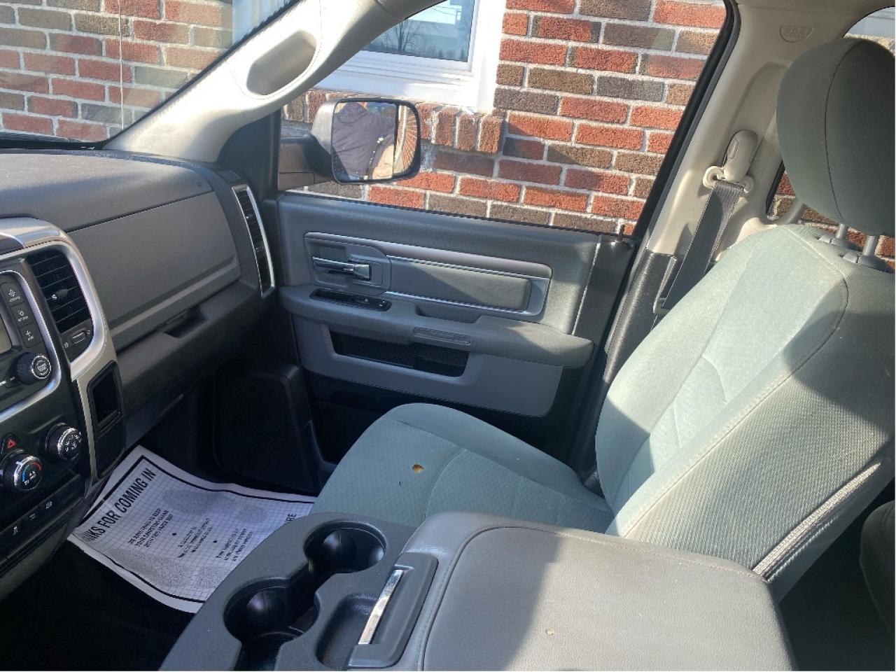 2015 RAM 2500 SLT, Cummins Diesel !!! Photo