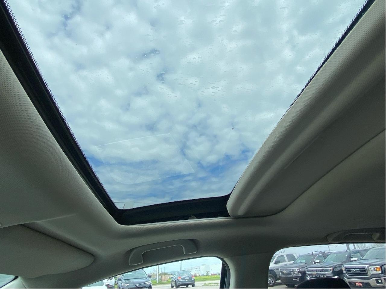 2013 Honda CR-V EX. No accidents, 2Sets of Tires !! Photo