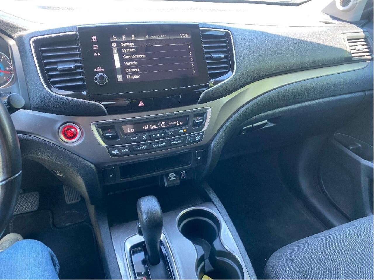 2020 Honda Pilot EX Photo