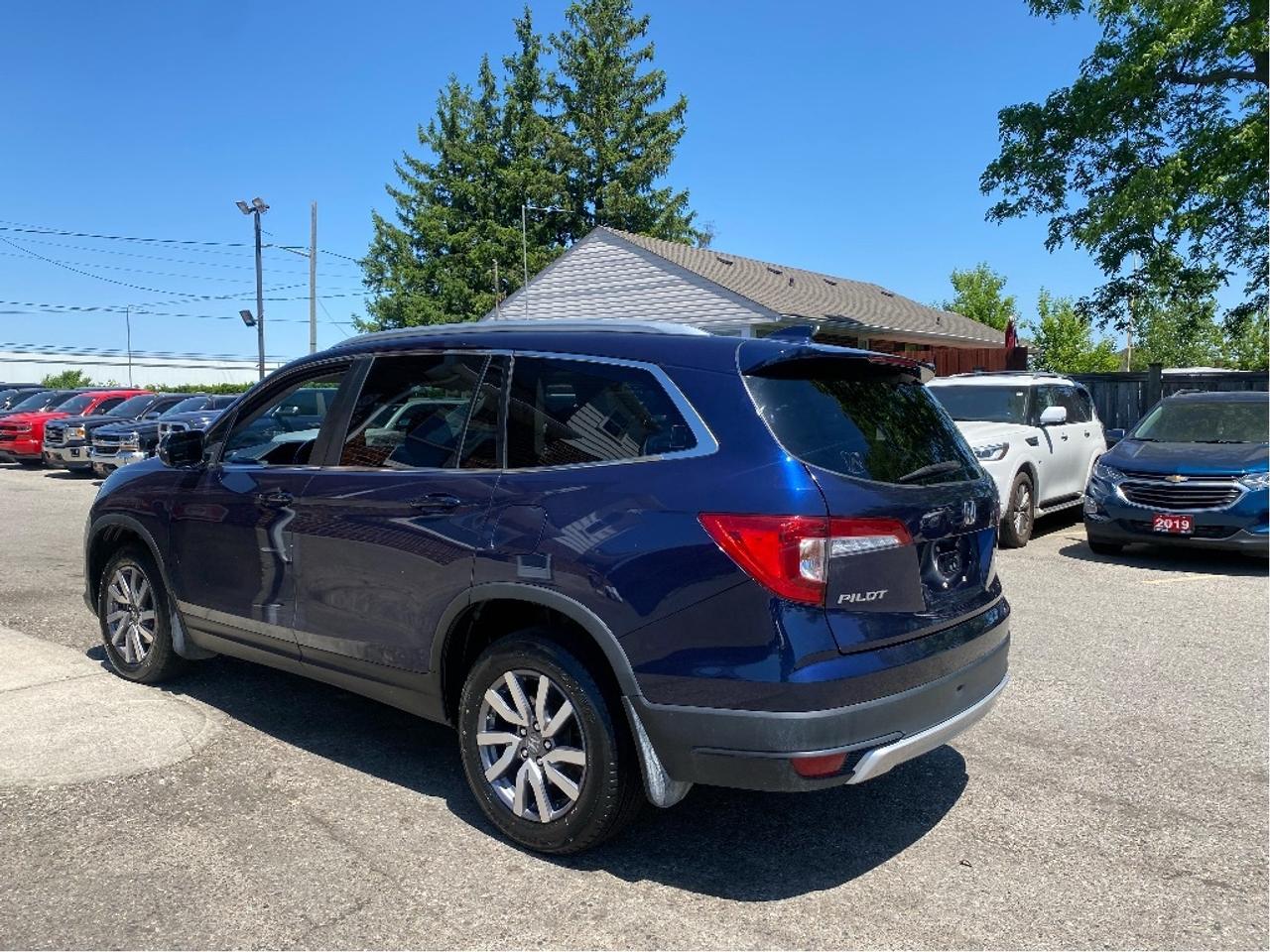2020 Honda Pilot EX Photo4