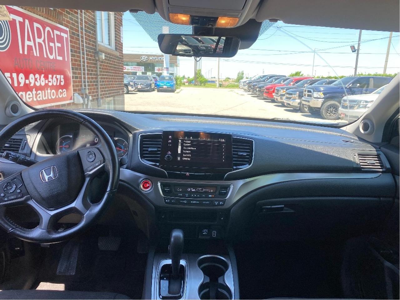 2020 Honda Pilot EX Photo