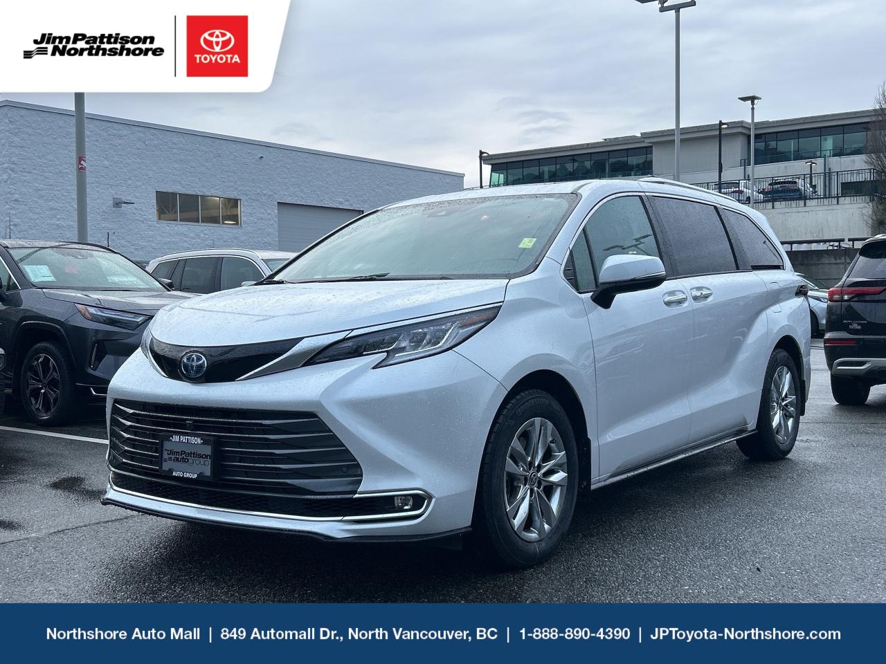 Used 2024 Toyota Sienna LIMITED for sale in North Vancouver, BC