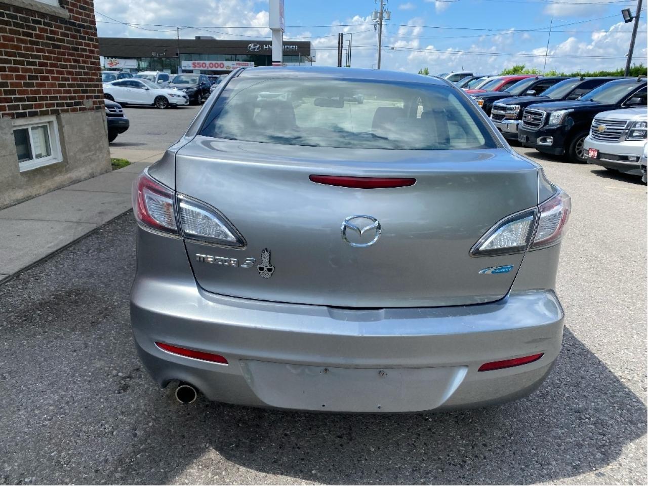 2012 Mazda MAZDA3 GS-SKY Photo4