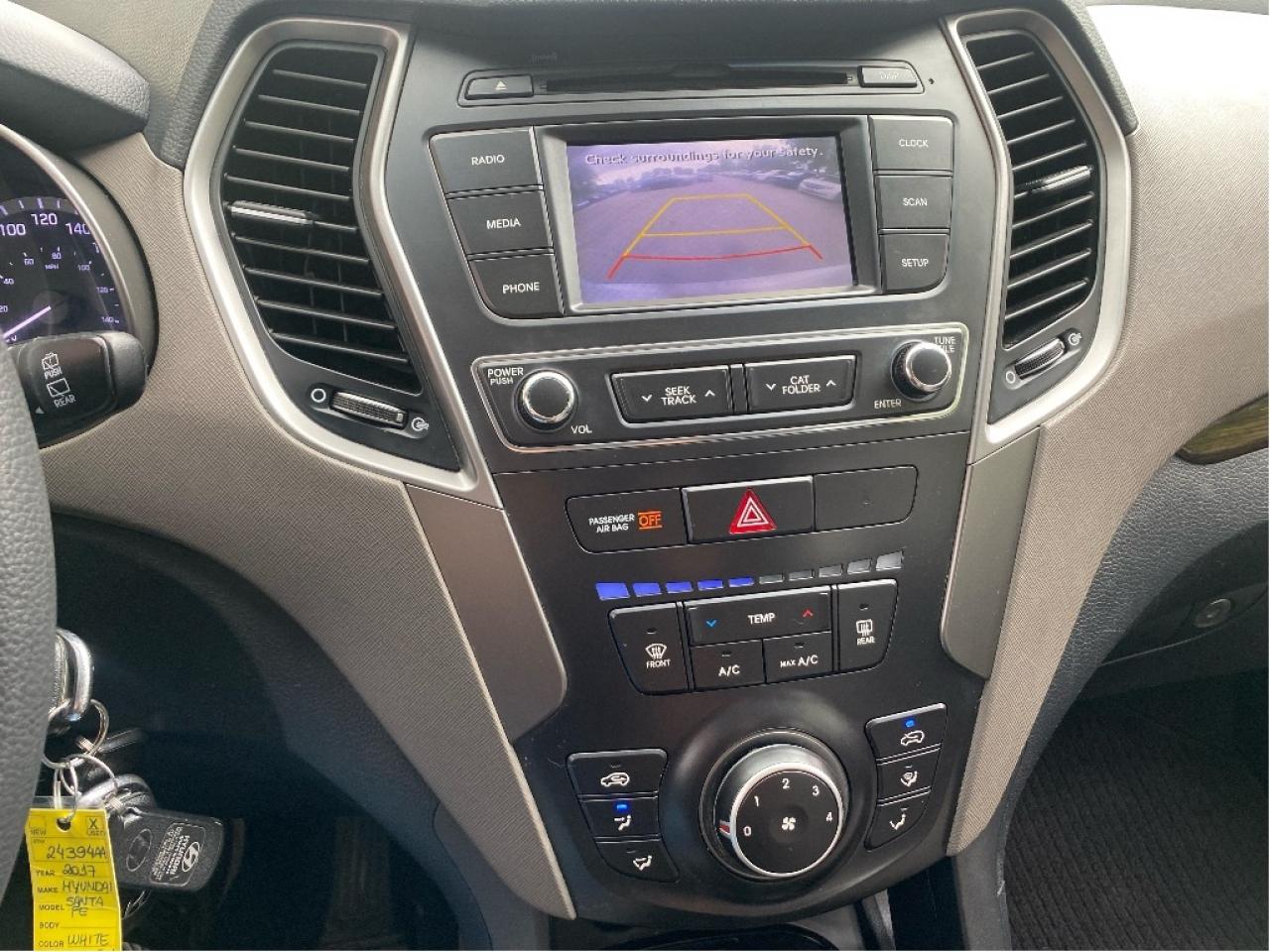 2017 Hyundai Santa Fe XL 7 Passenger, Great Condition Photo