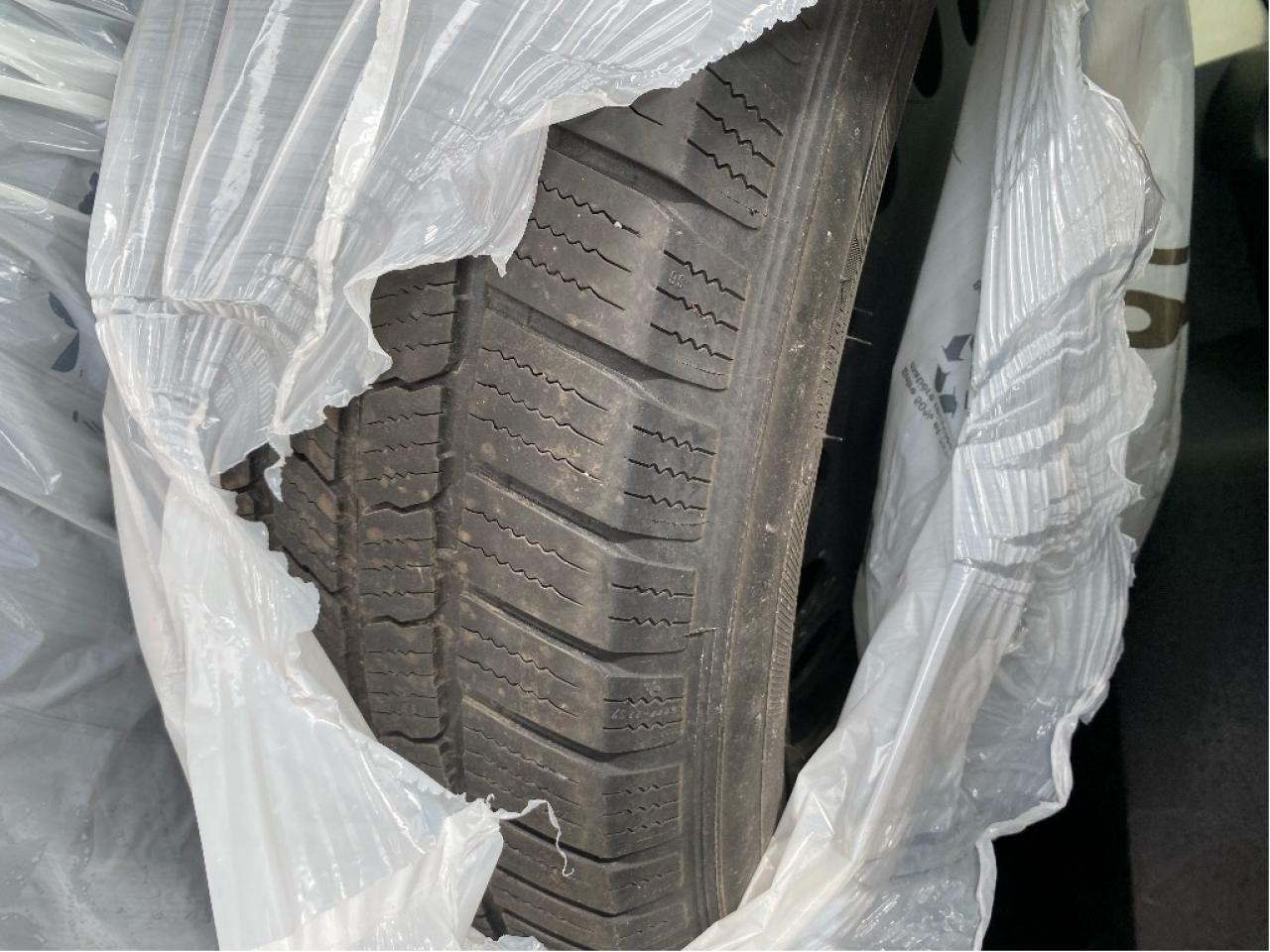 2017 Dodge Journey Crossroad. Two sets of tires and rims! Photo