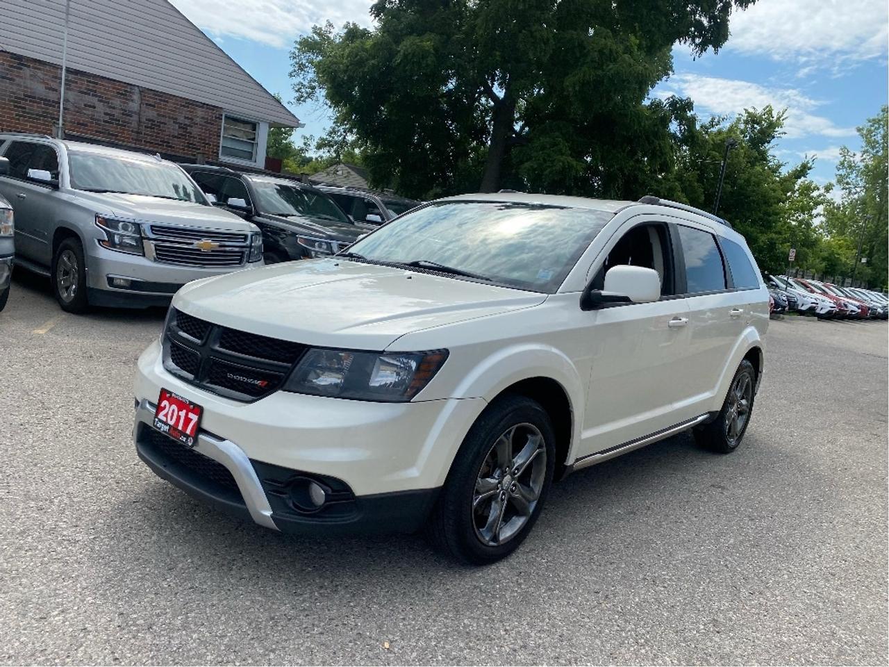 2017 Dodge Journey Crossroad. Two sets of tires and rims! Photo2