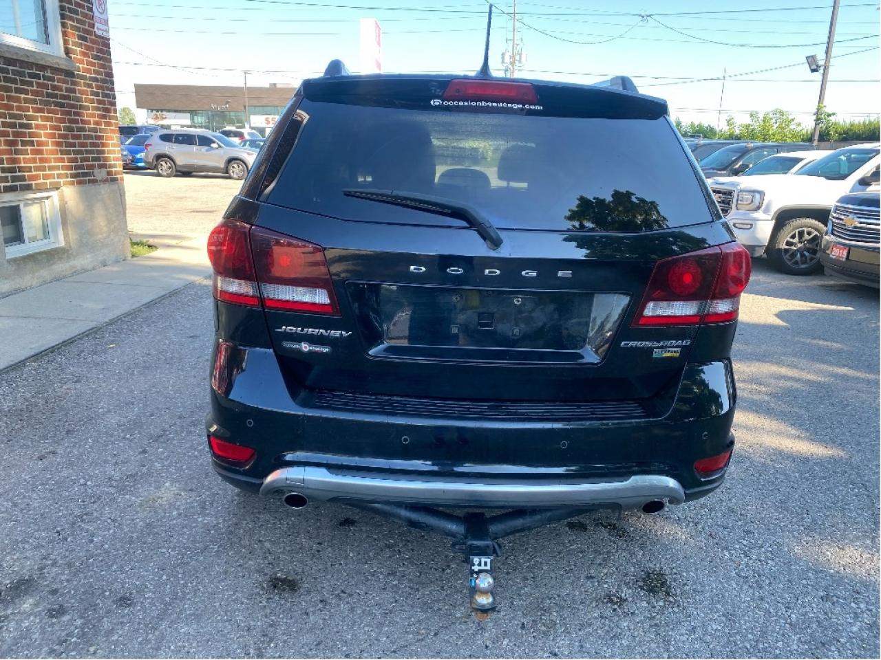 2016 Dodge Journey Crossroad Photo