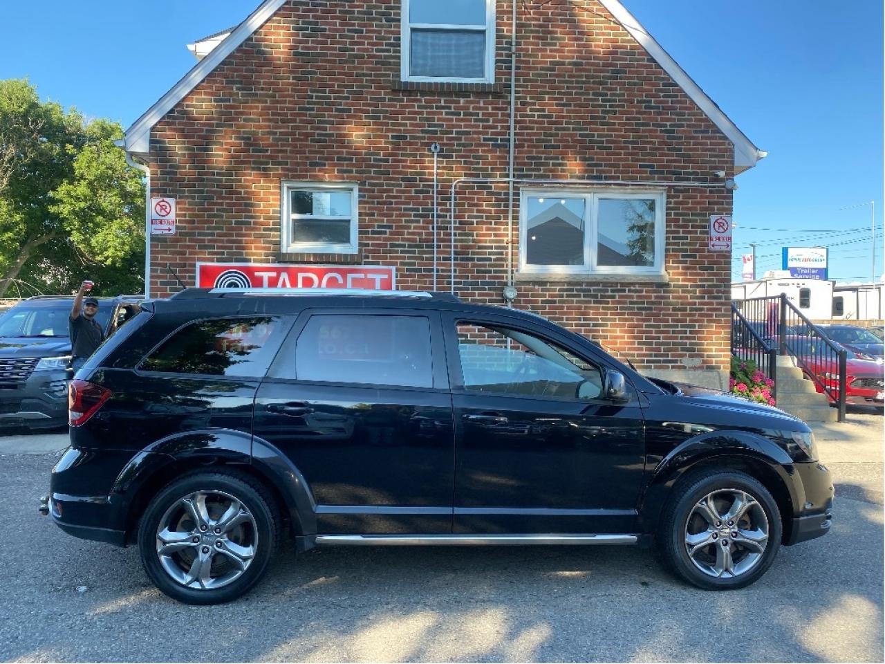 2016 Dodge Journey Crossroad Photo