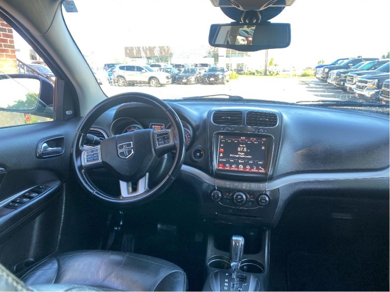 2016 Dodge Journey Crossroad Photo