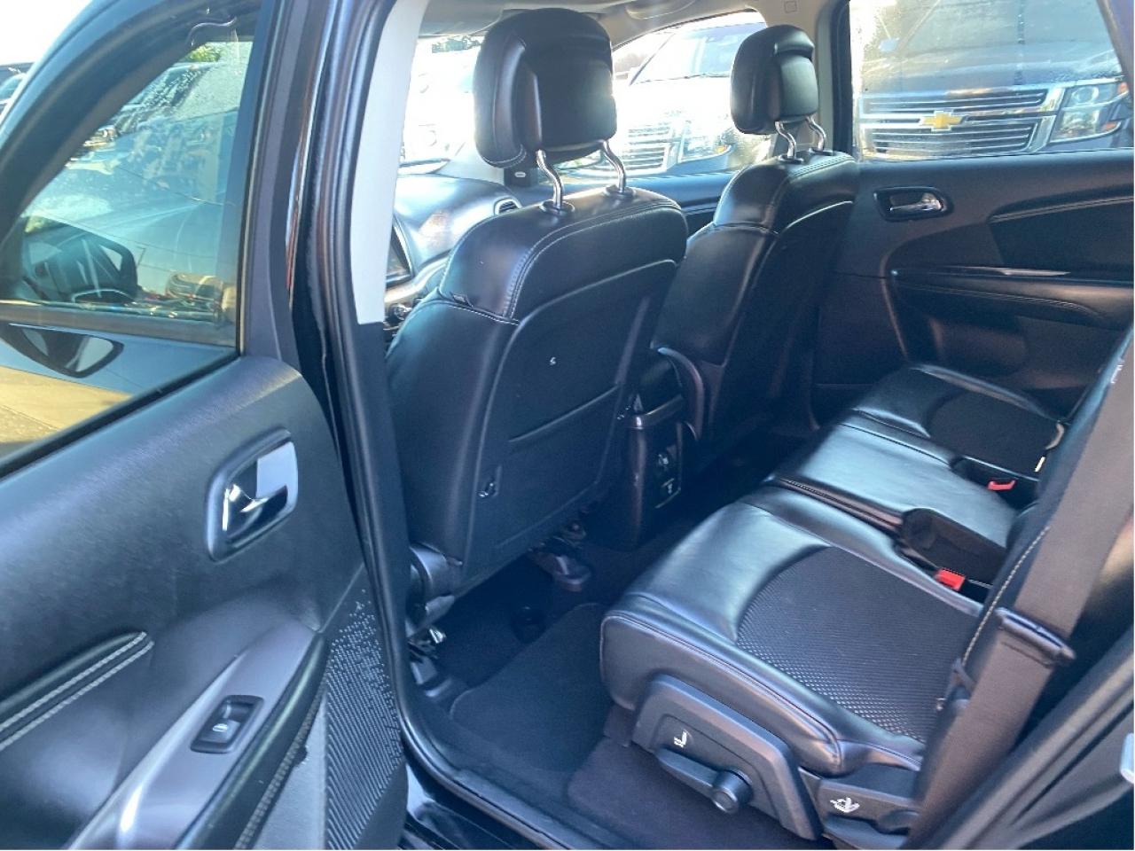 2016 Dodge Journey Crossroad Photo