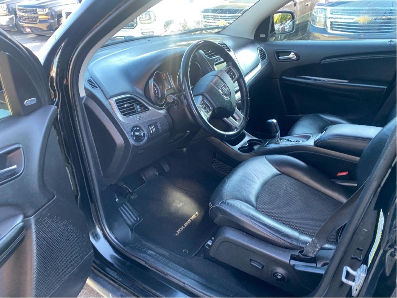 2016 Dodge Journey Crossroad Photo