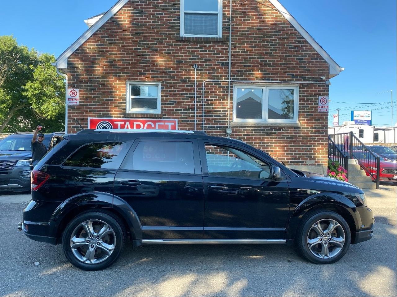2016 Dodge Journey Crossroad Photo
