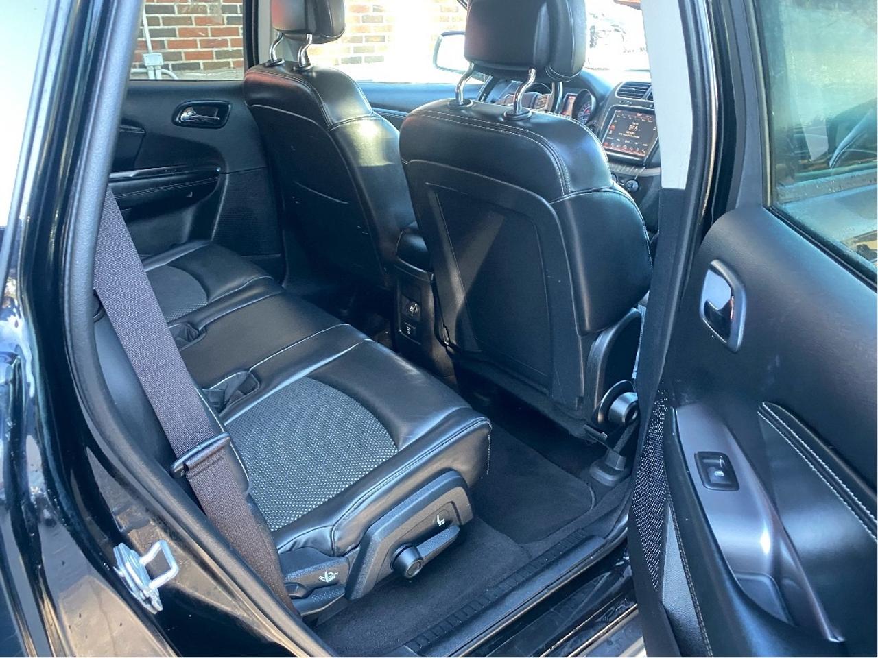 2016 Dodge Journey Crossroad Photo