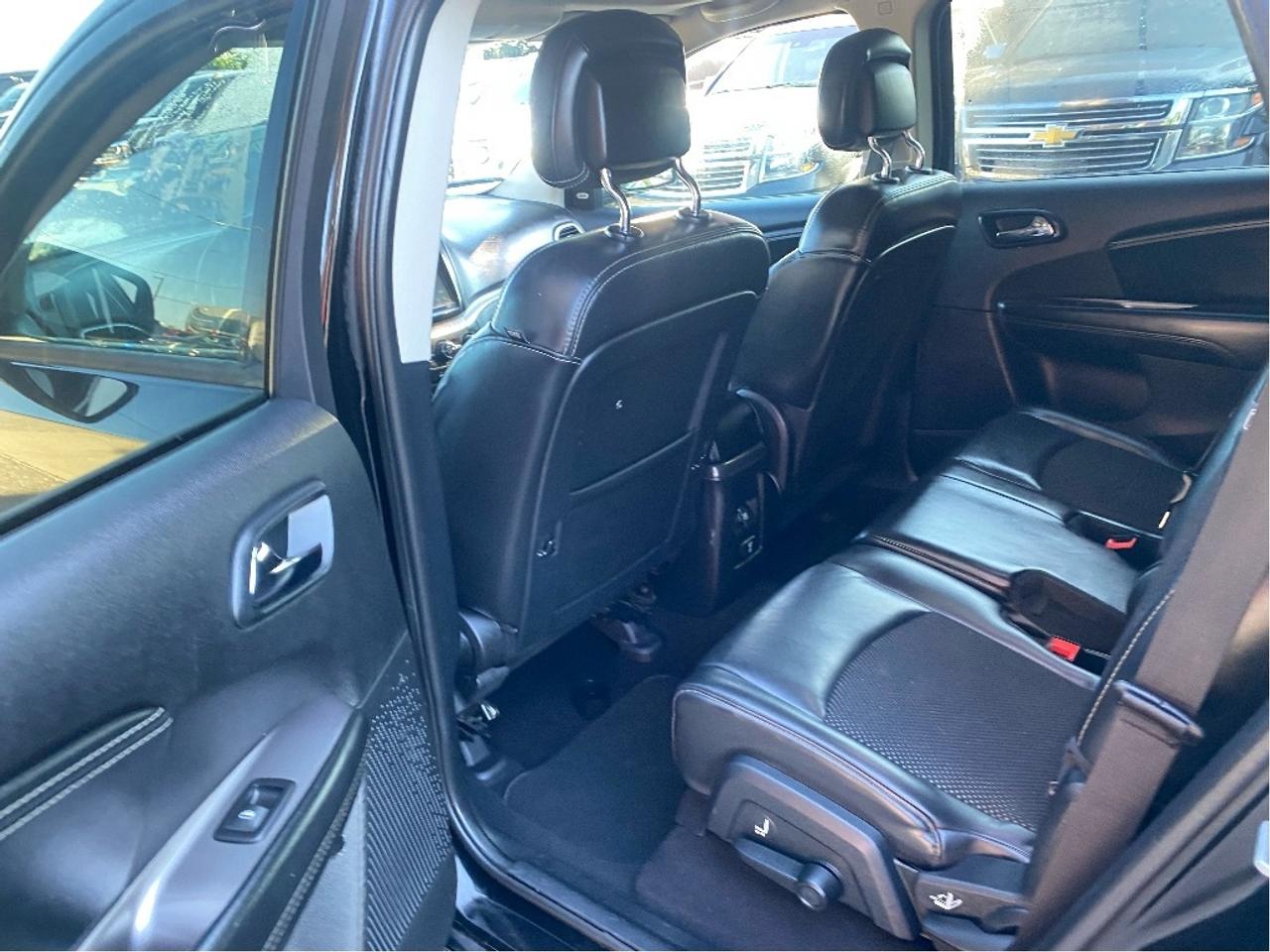 2016 Dodge Journey Crossroad Photo