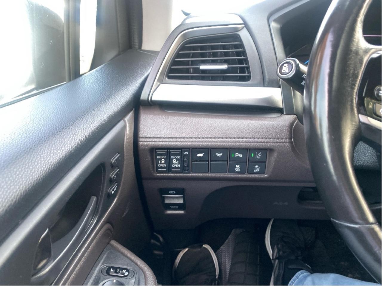 2019 Honda Odyssey EX-L RES Photo