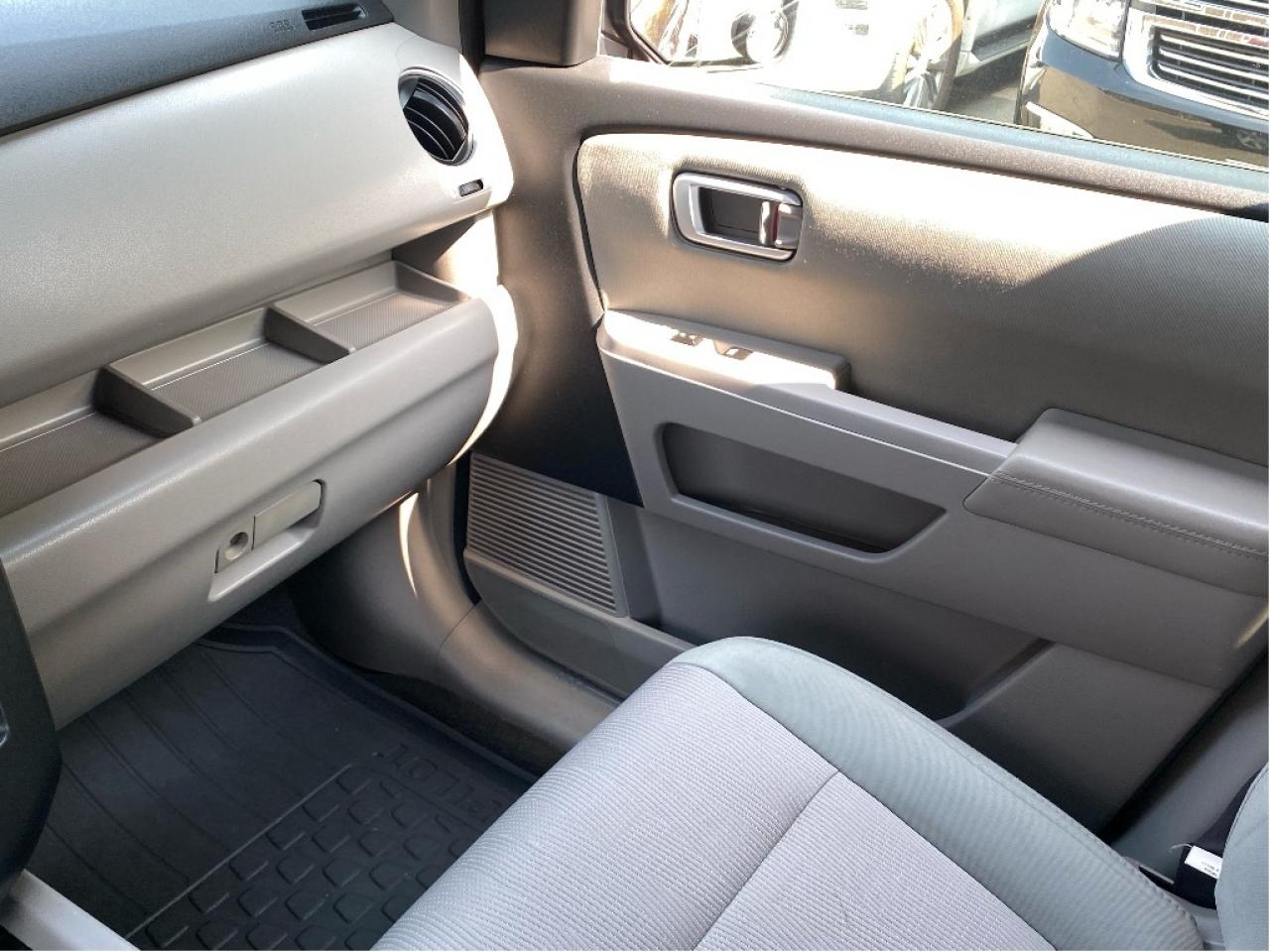 2010 Honda Pilot EX Photo