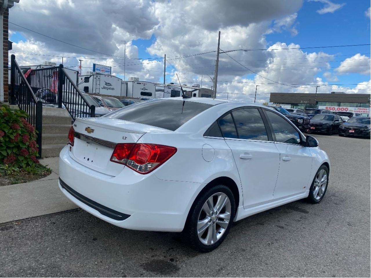 2014 Chevrolet Cruze 2LT, Loaded, Drives Great !! Photo