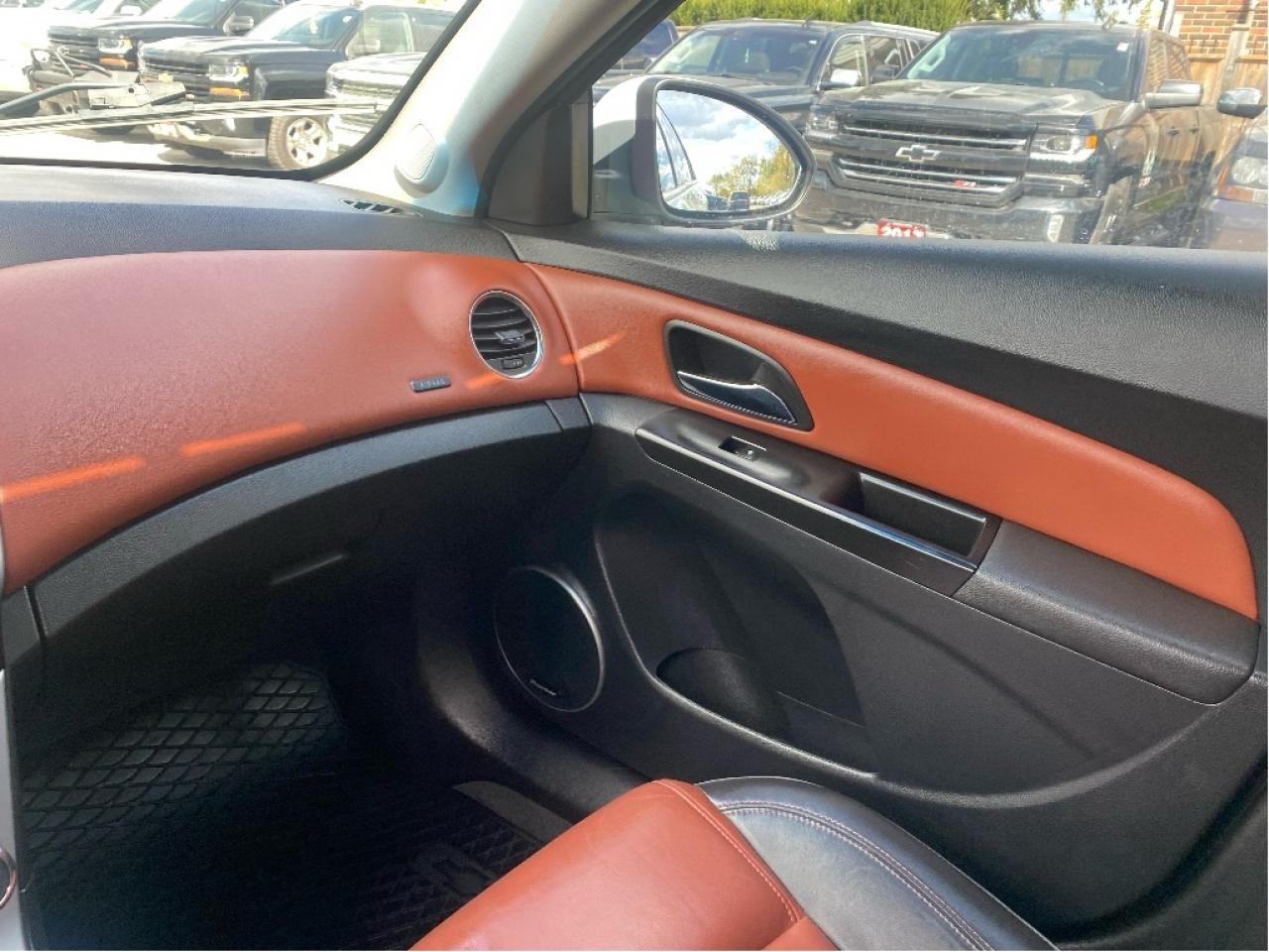 2014 Chevrolet Cruze 2LT, Loaded, Drives Great !! Photo