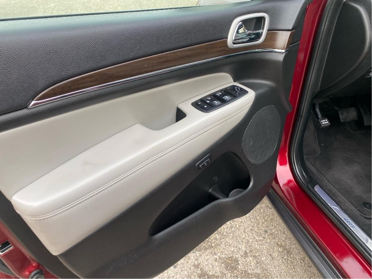 2018 Jeep Grand Cherokee Sterling Edition,Very Well Maintained,Drives Gre Photo