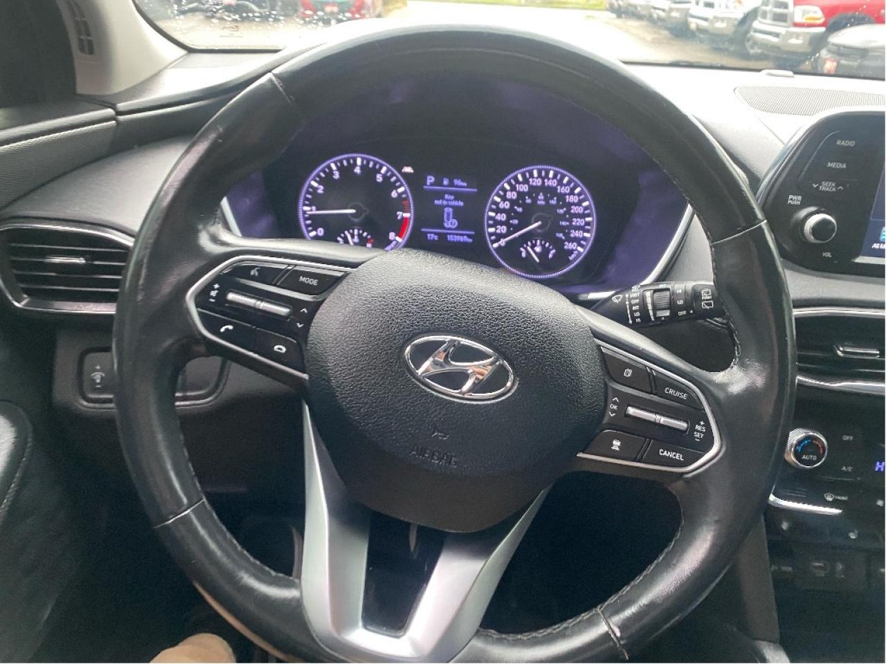 2020 Hyundai Santa Fe Preferred Photo