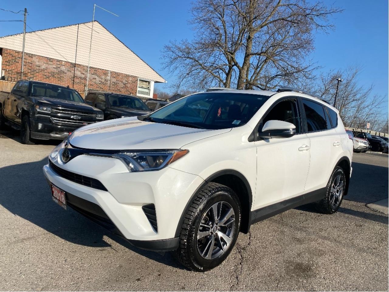 2018 Toyota RAV4 LE, AWD, Very Well Maintained, Drives Great !!! Photo2