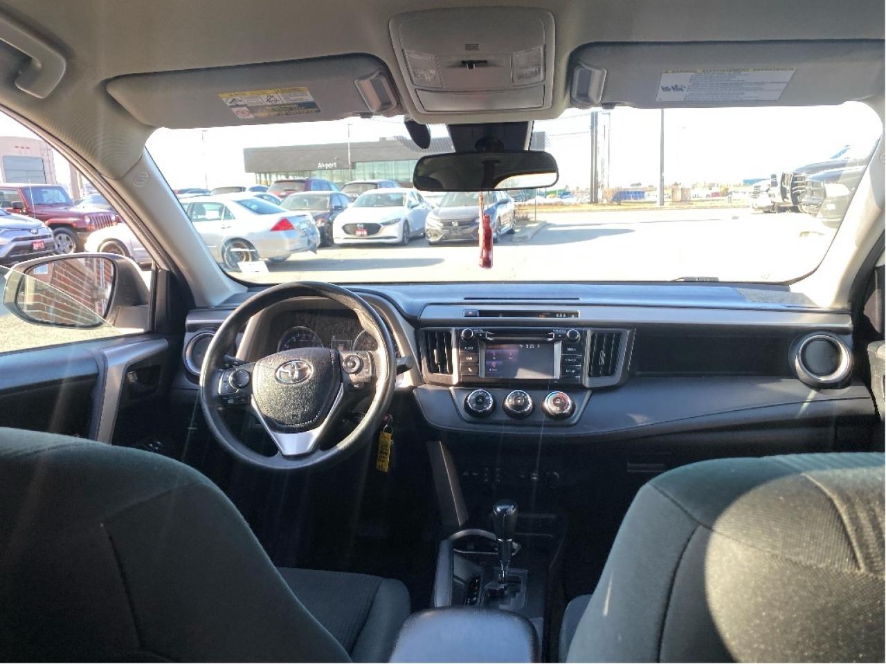 2018 Toyota RAV4 LE, AWD, Very Well Maintained, Drives Great !!! Photo