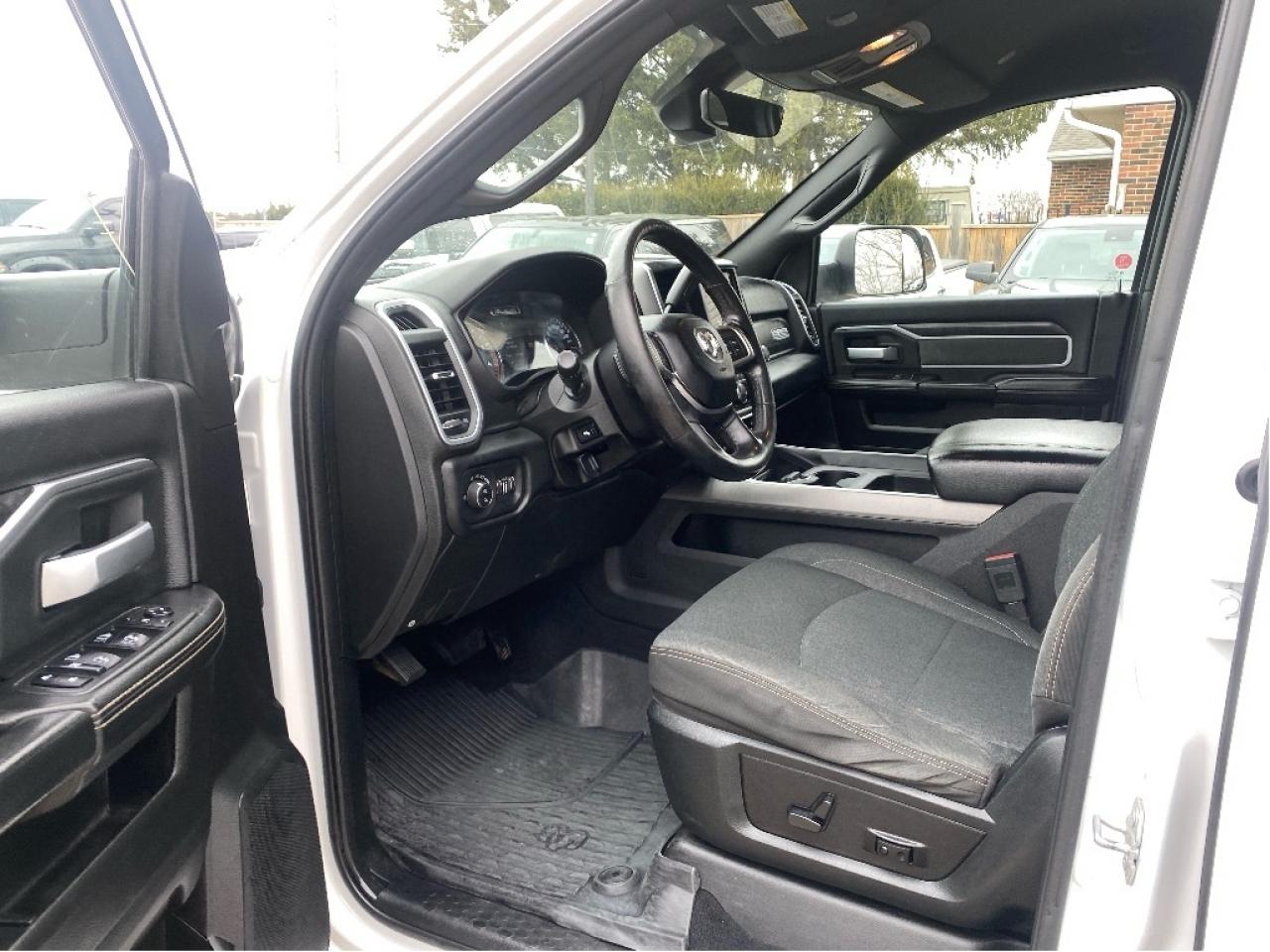 2019 RAM 2500 Big Horn, Cummins Diesel, No Accidents Photo