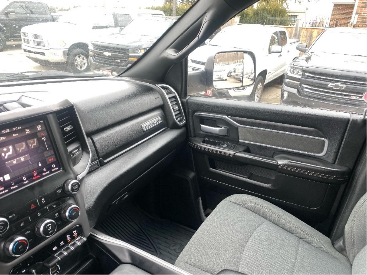 2019 RAM 2500 Big Horn, Cummins Diesel, No Accidents Photo