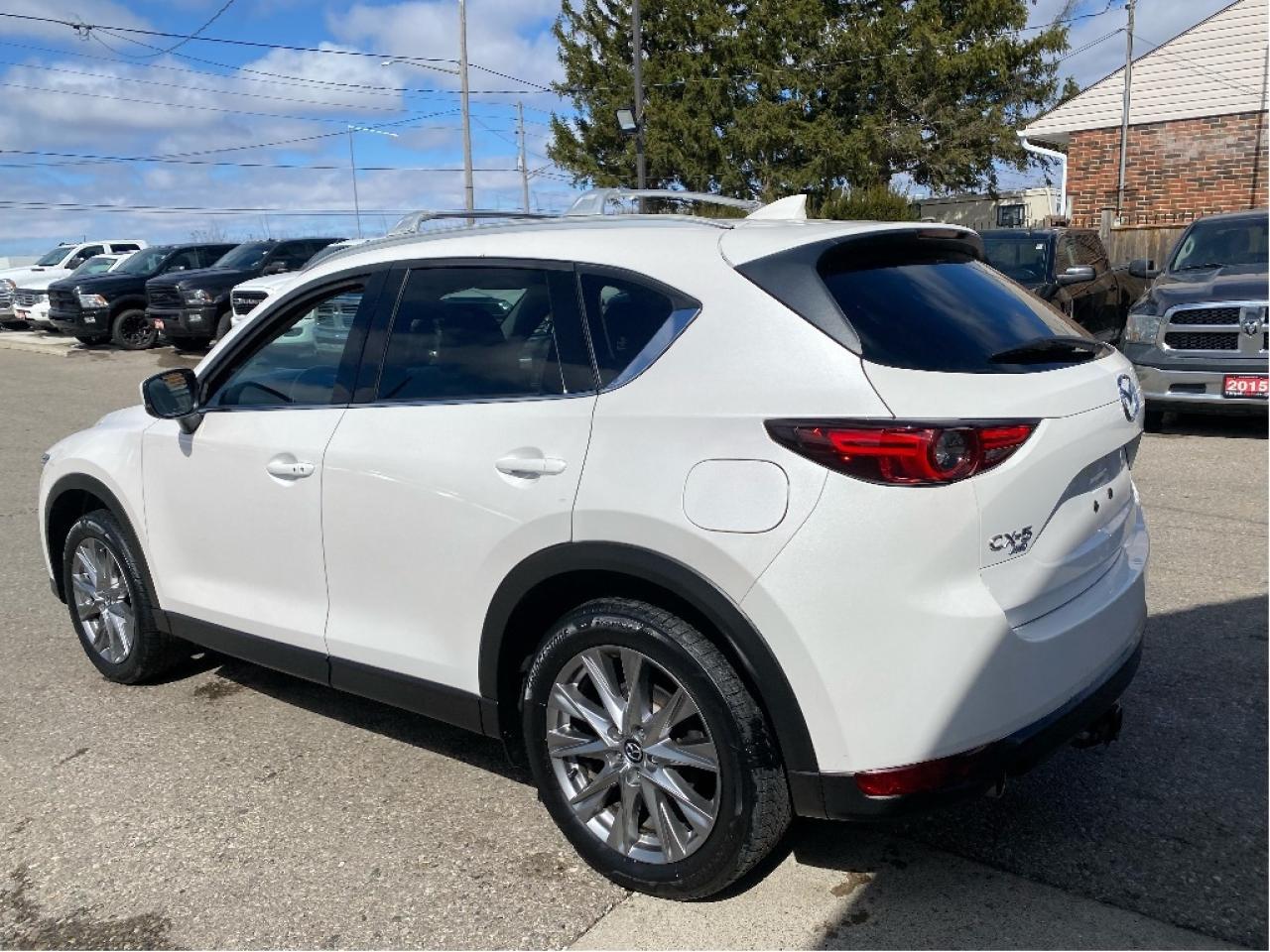 2021 Mazda CX-5 GT, Fully Loaded, Mint Condition, Drives Great !! Photo4