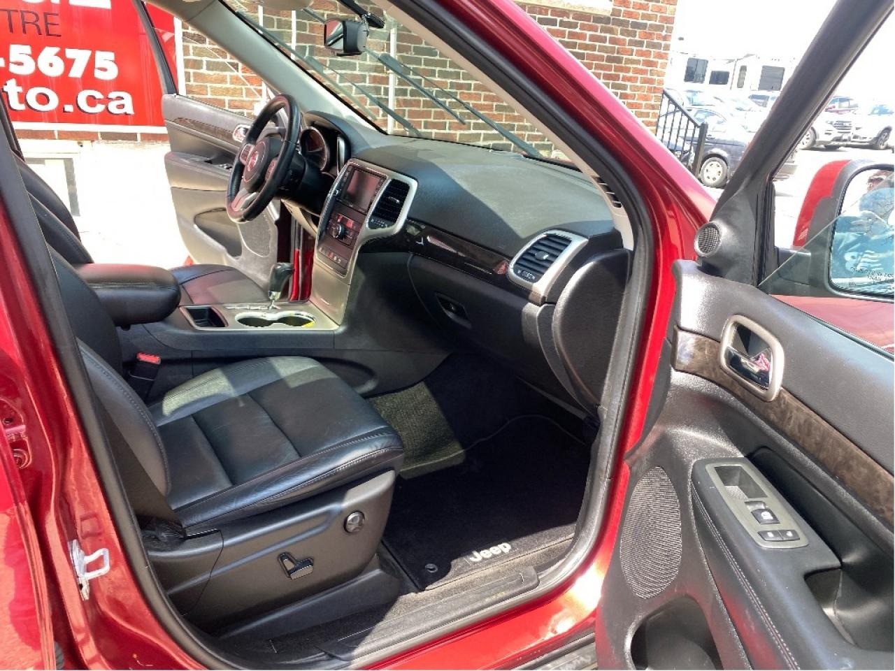 2013 Jeep Grand Cherokee Leather,Pano Roof, Well Maintained, Drives Great! Photo