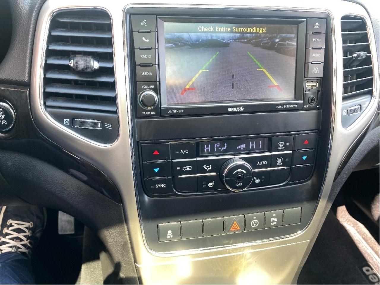 2013 Jeep Grand Cherokee Leather,Pano Roof, Well Maintained, Drives Great! Photo