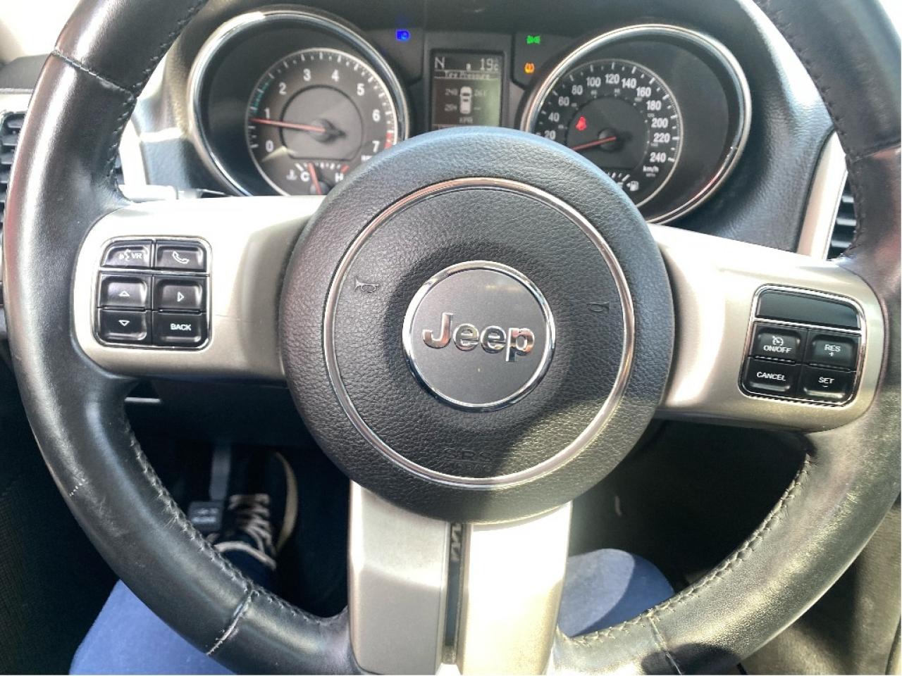 2013 Jeep Grand Cherokee Leather,Pano Roof, Well Maintained, Drives Great! Photo