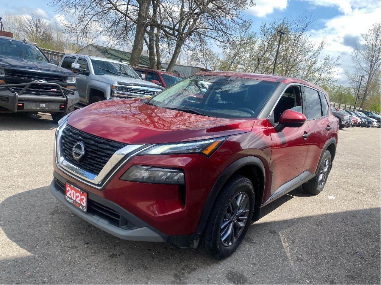 2023 Nissan Rogue S, AWD, No accidents, Like Brand New Photo2