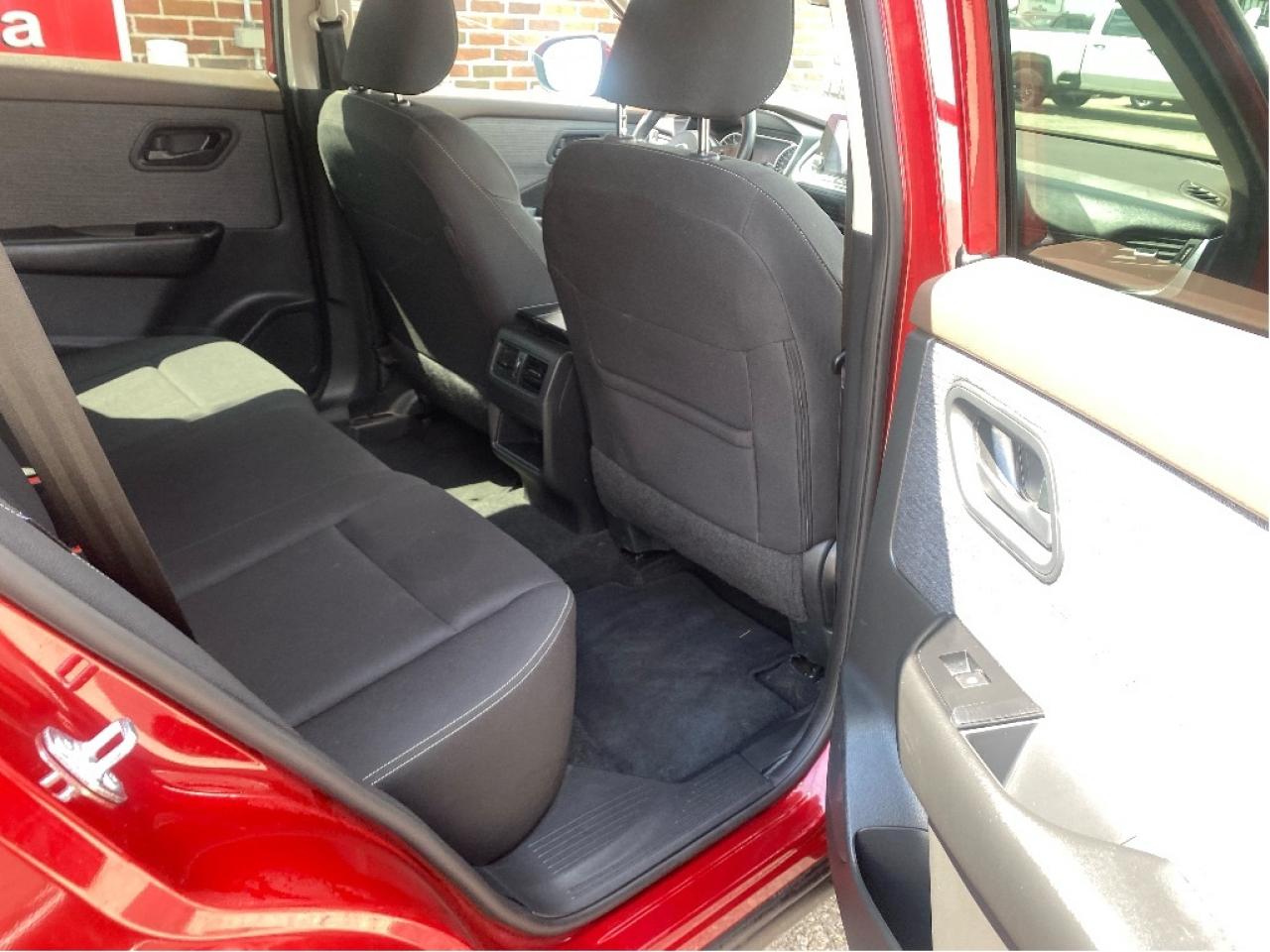 2023 Nissan Rogue S, AWD, No accidents, Like Brand New Photo