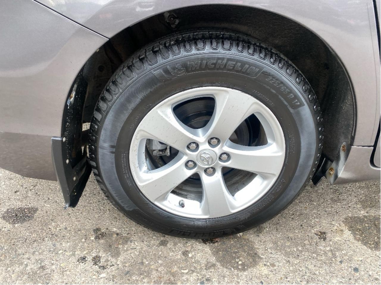 2013 Toyota Sienna  Photo