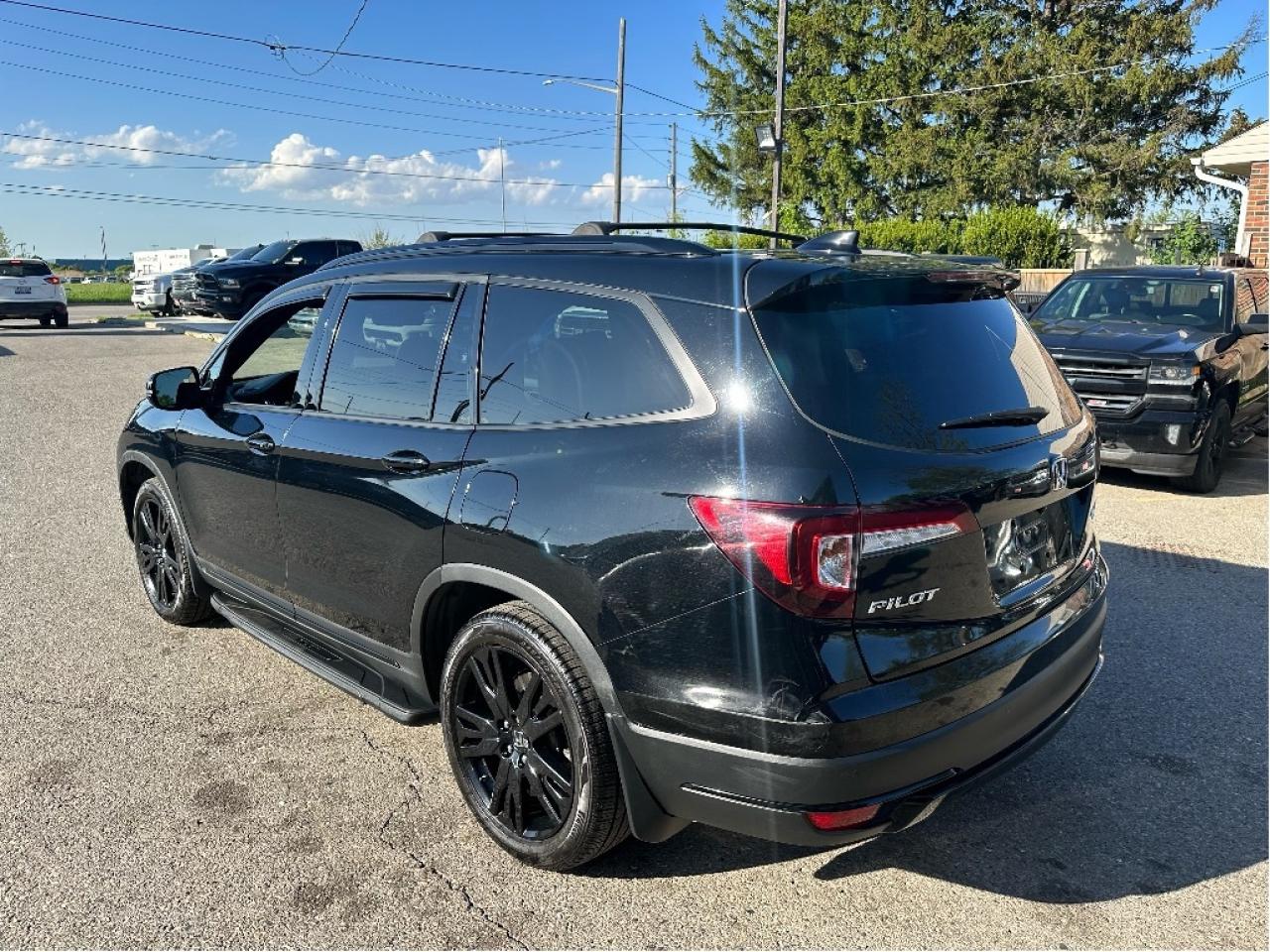 2019 Honda Pilot Black Edition, Fully Loaded, Drives Great !! Photo