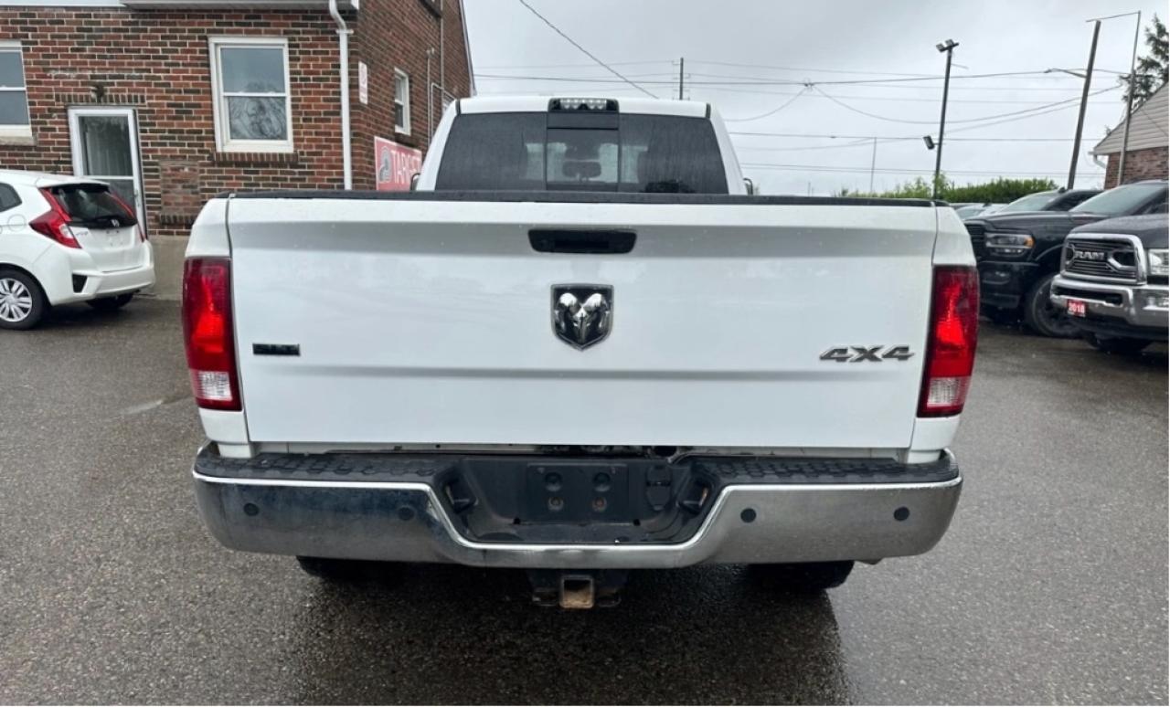 2017 RAM 2500 SLT, Cummins Diesel Photo4