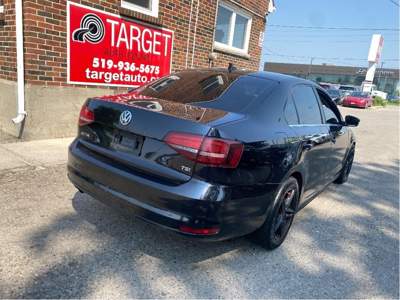 2016 Volkswagen Jetta Sedan Comfortline Photo