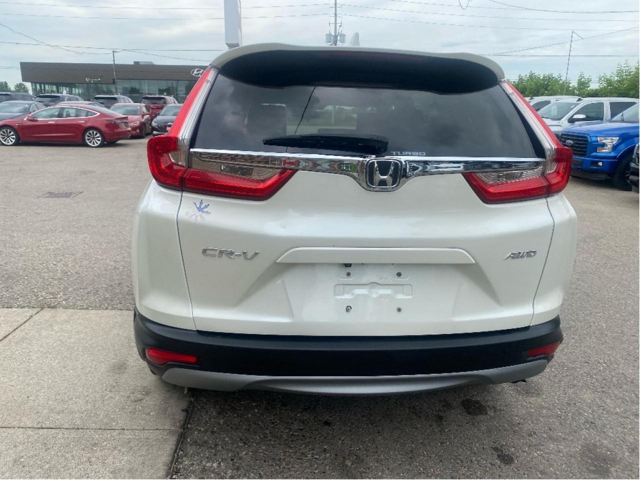 2018 Honda CR-V LX Photo