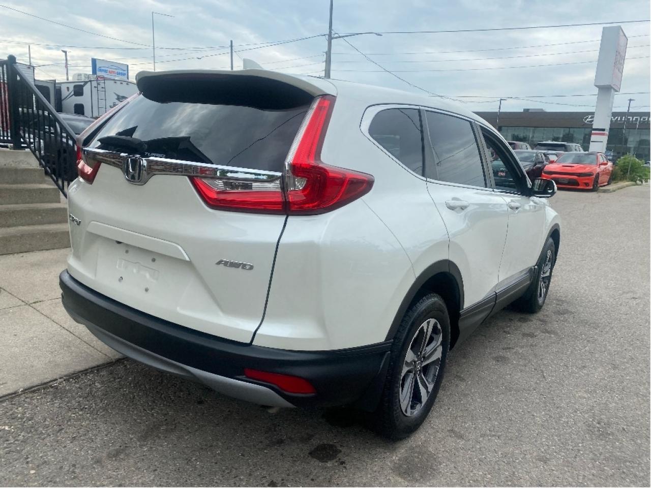 2018 Honda CR-V LX Photo