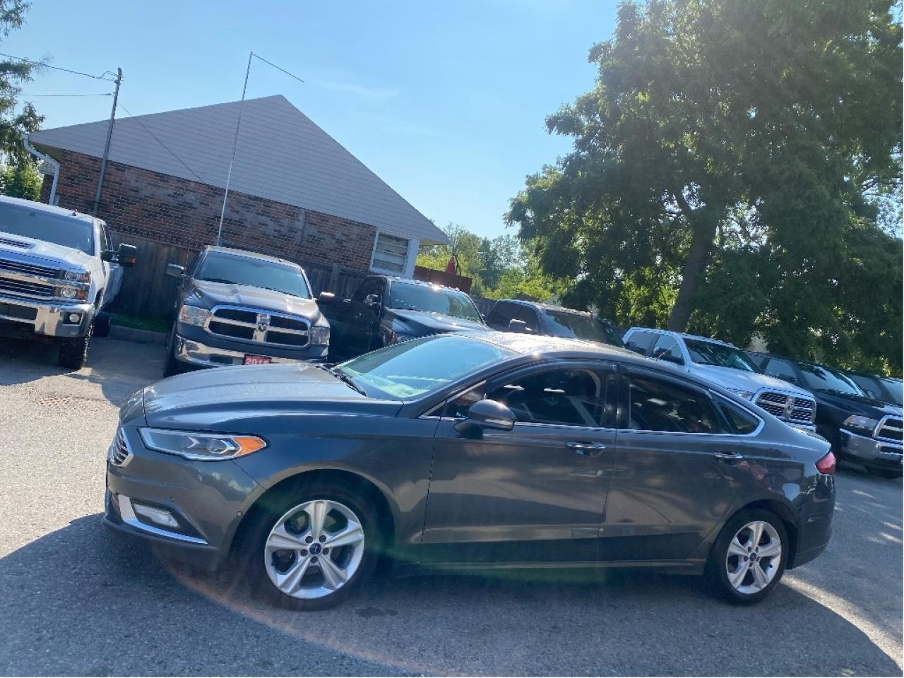 2017 Ford Fusion Titanium, Fully Loaded, No Accidents Photo3