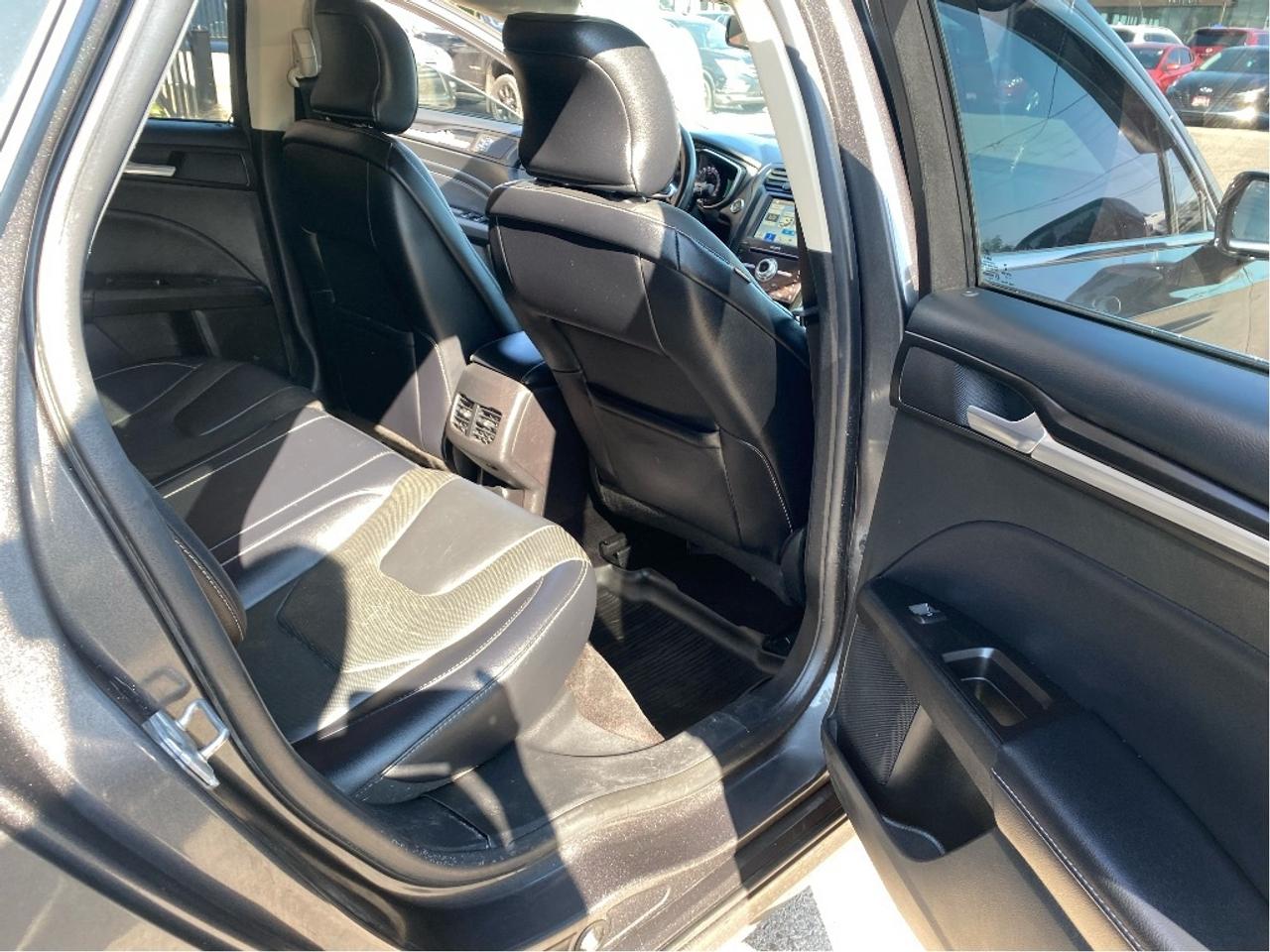 2017 Ford Fusion Titanium, Fully Loaded, No Accidents Photo