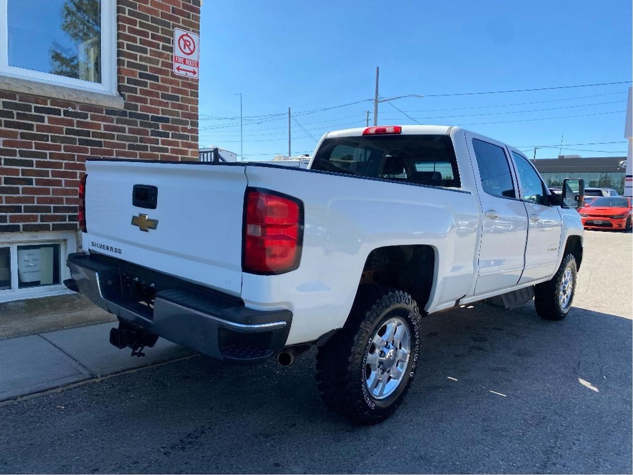 2018 Chevrolet Silverado 2500 HD LT, Duramax Diesel, No Accidents Photo